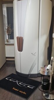 Jedinečné solárium LUXURA V8 48 XL Intelligent