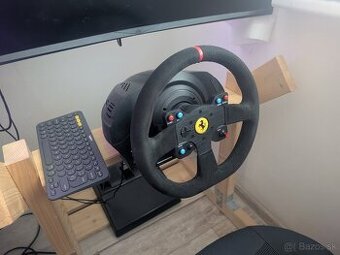 Thrustmaster T300 Ferrari Integral Alcantara Edition