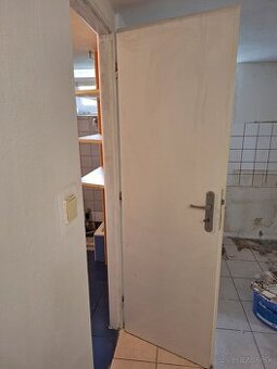 Interiérové dvere 65 cm pravé biele