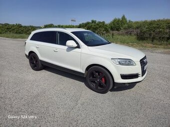 Audi q7 4.2tdi 7-miest