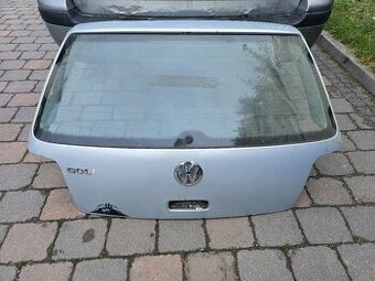 Zadne dvere golf