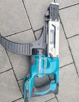 Skrutkovač Makita DFR550