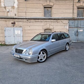 Mercedes Benz E320 W210 Avantgarde