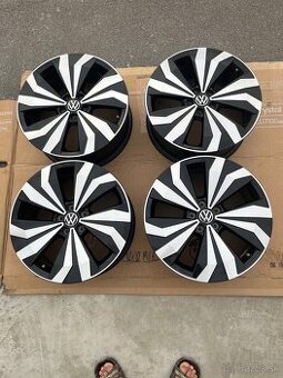 5x100 r17 Vw skoda audi