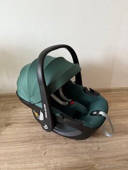 Maxi-Cosi Pebble 360 Essential Green+FamilyFix 360 základňa