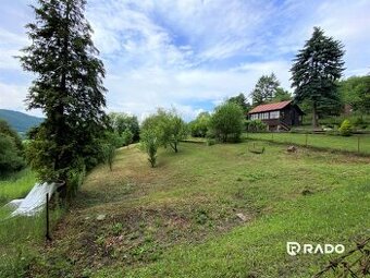 RADO | Slnečný stavebný pozemok v Trenčianskych Tepliciach -