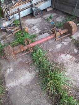 Naprava vlecka zetor kolesa