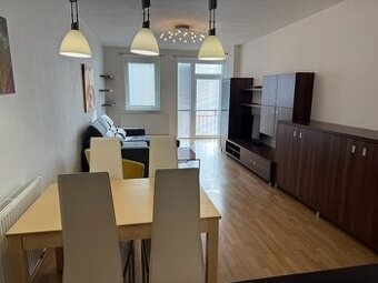 Prenájom zariadeného 2.izb. bytu - 1