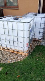 IBC Kontajnery 1000l