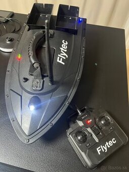 Zavazacia loďka Flytec