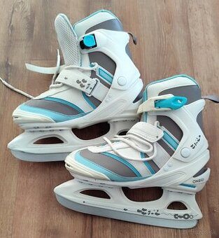 Predám dámske ľadové korčule Oxelo veľ.39
