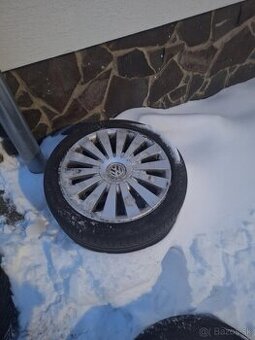 Predám sadu 17-palcových alu-diskov rozteč 5x112, orig. VW.