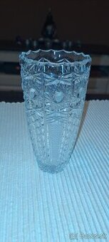 Brusene sklo, sklenene podnosy