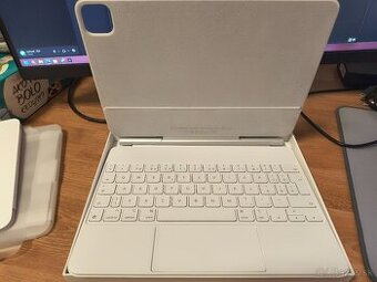 Apple Magic Keyboard iPad Pro 11" a iPad Air SK