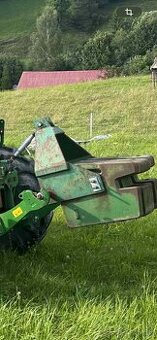Závažie John deere
