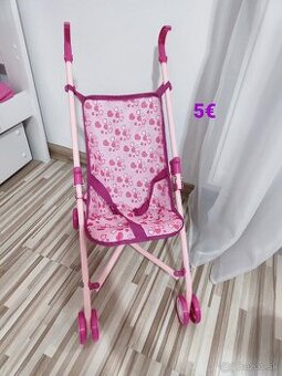 Skladací kočík pre bábiky