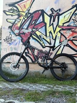 Enduro bike TRANSITION