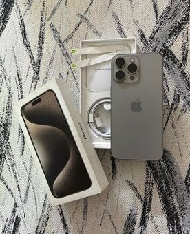 Predám iPhone 15 pro max 256gb Natural titanium