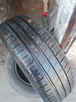 2x letné pneumatiky 195/65 r15