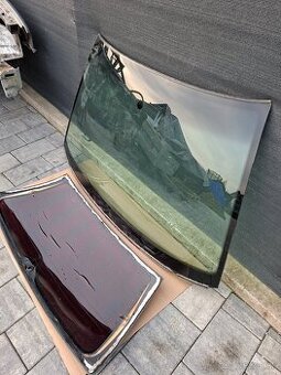 Skoda Octavia 1 okna celne zadne okno