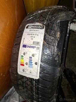 Pneumatika 225 55 r17 Nová Matador Nordica