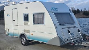 Knaus Eifelland 395 - 2001, predstan spolu so strieskou