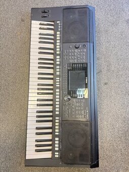 Klavesy Yamaha PSR-S750