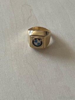 BMW - zlatý prsteň 585