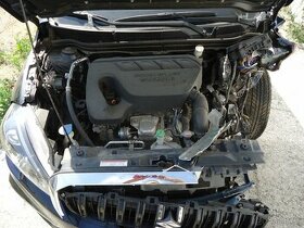 Suzuki Vitara S cross 1.4 Turbo motor K14C - 1