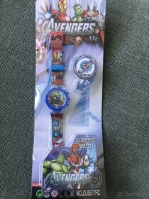 Nové svietiace Hodinky Avengers Hulk Ironman - 1