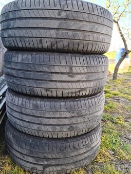 Letne pneumatiky 215/50 R18