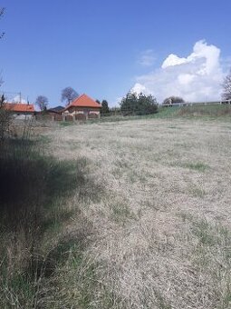 Exkluzívne ponúkame na predaj pozemok v obci Hôrka pri Popra