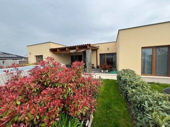 3 izb. Kráľová pri Senci príjemná novostavba s bazénom