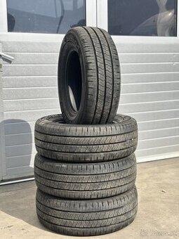 Pneu 235/65 16C letné