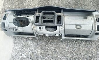 Rozpredam opel vivaro renault trafic 1,9 dci 2,0 dci 2,5 dci