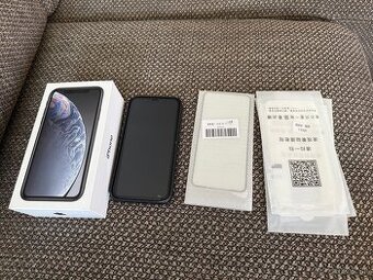 Predam iPhone Xr 64Gb cierny