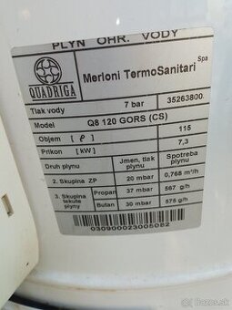 Plynový liatinový kotol a plynový ohrievač vody