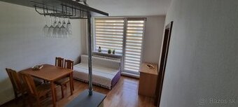 NA PRENÁJOM, 1,5-izbový kompletne zariadený byt pri centre