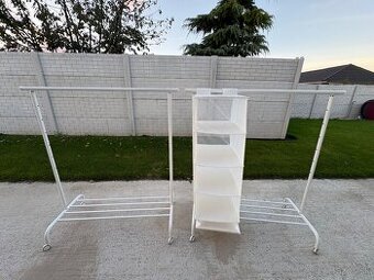 Vesiak na šaty IKEA