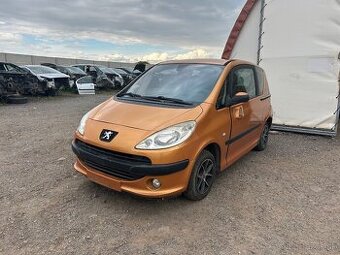 Peugeot 1007 1,4HDI 50KW typ 8HZ prodám díly
