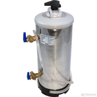 Manuálny zmäkčovač vody DVA LT12