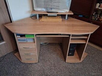 Predám písací rohový stôl