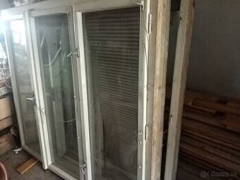 Predám Drevené Kastlové Okná s Rámom - 1