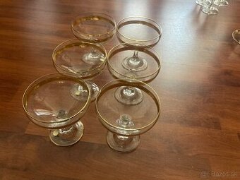 Predám poháre na prípitok