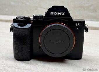 Sony Alpha A7, počet záberov: 19 301