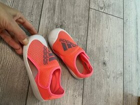Adidas sandalky 25
