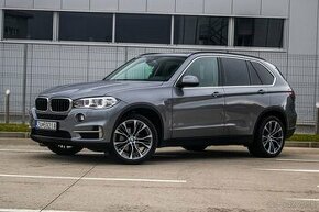 BMW X5 xDrive30d AT