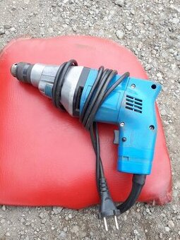 Vrtačka narex 650 w ot.900 až 1800