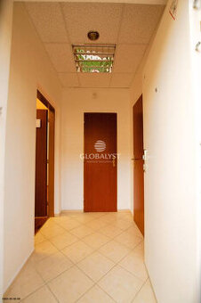 Obchodné priestory - 39 m2 - na Moyzesovej