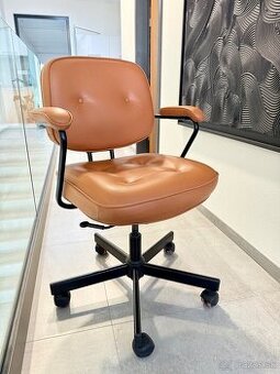 Ergonomická kancelárska stolička IKEA ALEFJÄLL hnedá